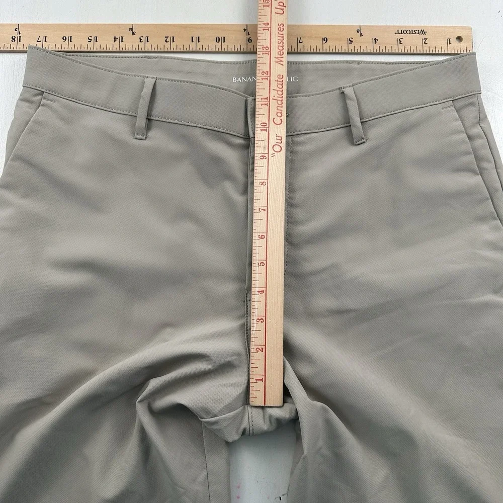 Banana Republic Men's Performance Traveler Pants 34x32 Tan Golf Tech Stretch